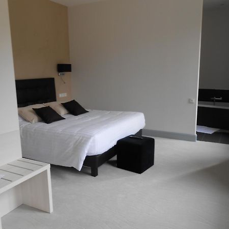 Logis- Hotel Spa Restaurant L'Epicurial Saint-Pey-de-Castets ห้อง รูปภาพ