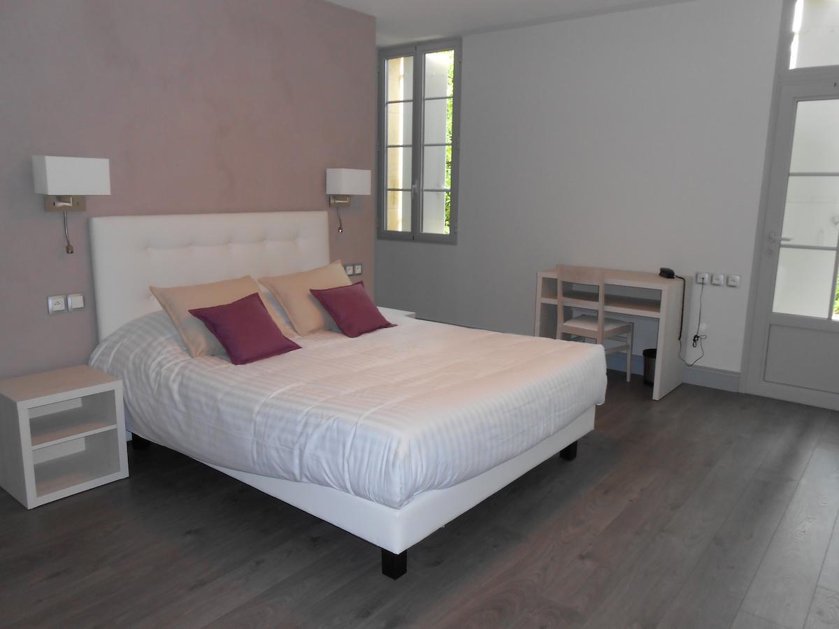 Logis- Hotel Spa Restaurant L'Epicurial Saint-Pey-de-Castets ห้อง รูปภาพ